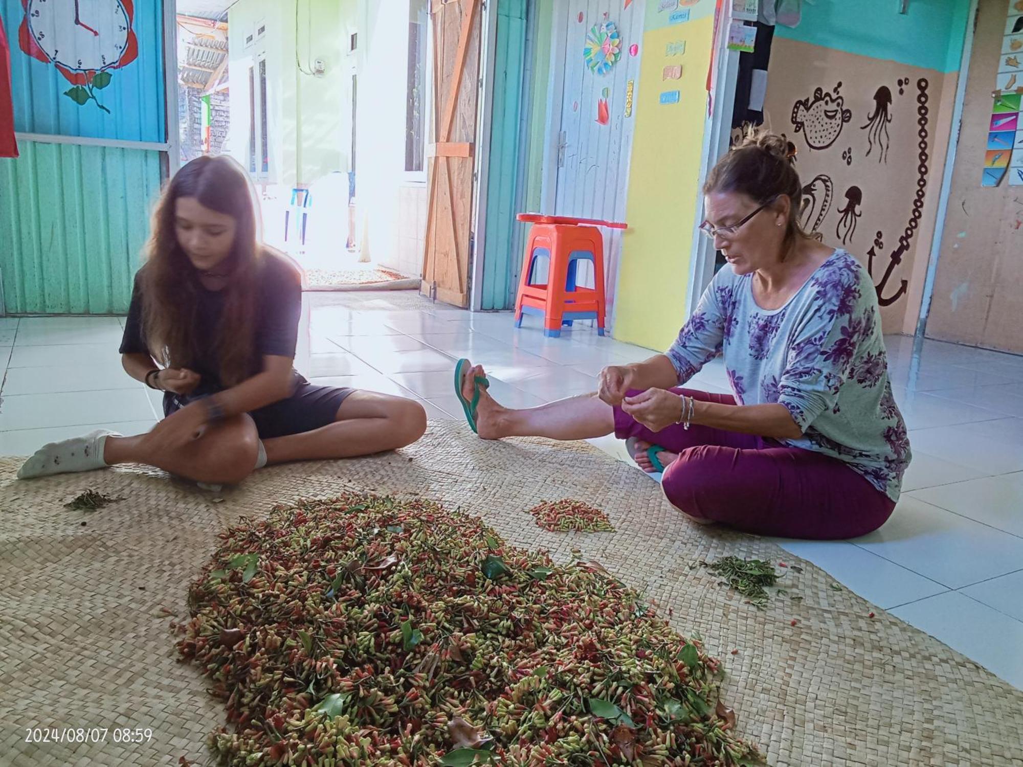 Petra Homestay Bangka Leda Ruteng Extérieur photo