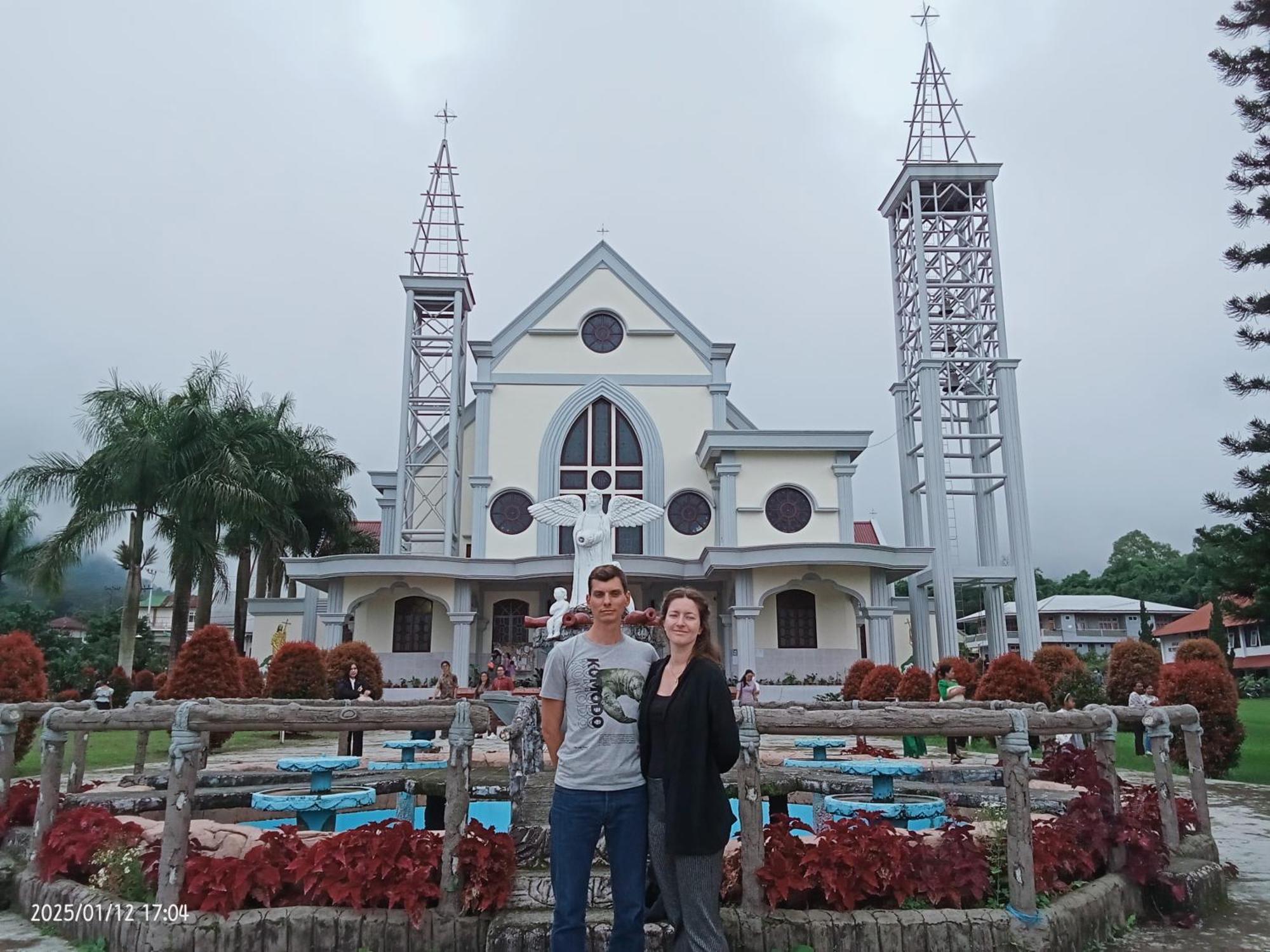 Petra Homestay Bangka Leda Ruteng Extérieur photo
